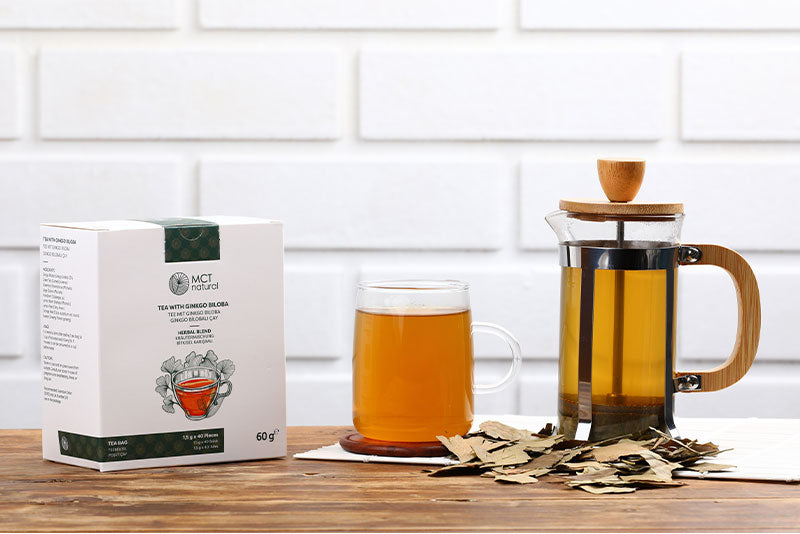 Tee mit Ginkgo Biloba